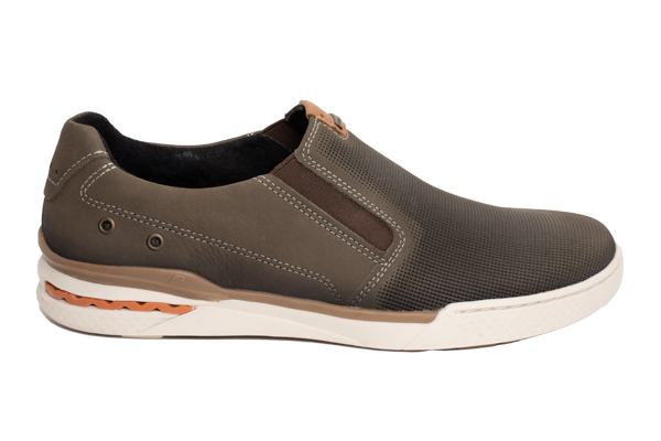 P5 - Brown Slip On